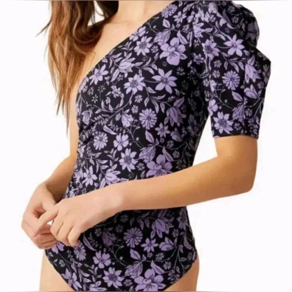 Free People Somethin Bout You Stretch Puff Sleeve Floral Bodysuit NWOT Sz Small